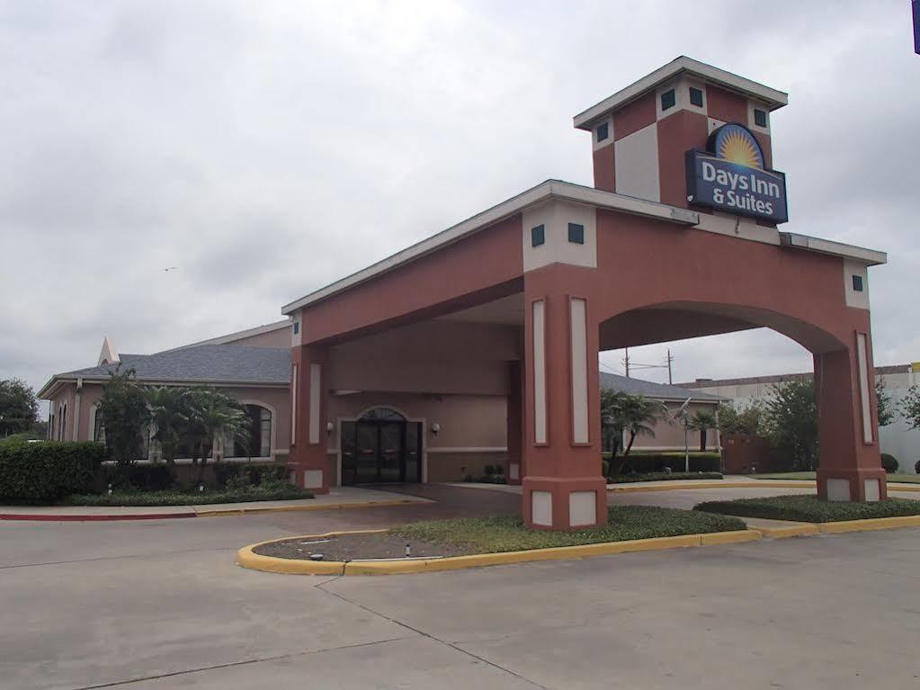 Days Inn & Suites By Wyndham Corpus Christi Central Kültér fotó